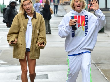 Justin Bieber már most játszadozik a gondolattal, hogy eljegyezné Hailey Baldwint?