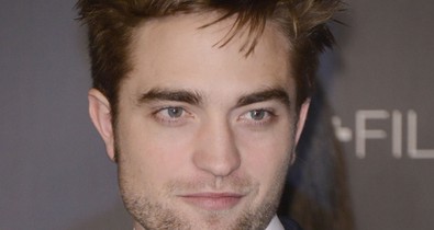 2,5 milliárdért lesz jó arc Robert Pattinson