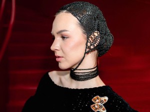 Egyedüli magyar divattervezőként jelent meg Bráz Noémi a Harbin Divathéten