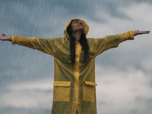 8 esőkabát, ahelyett, hogy bőrig áznál