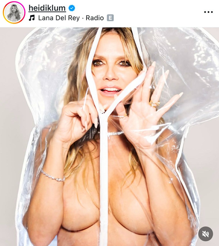 Heidi Klum pikáns fotójából csak úgy ordít a meztelenség