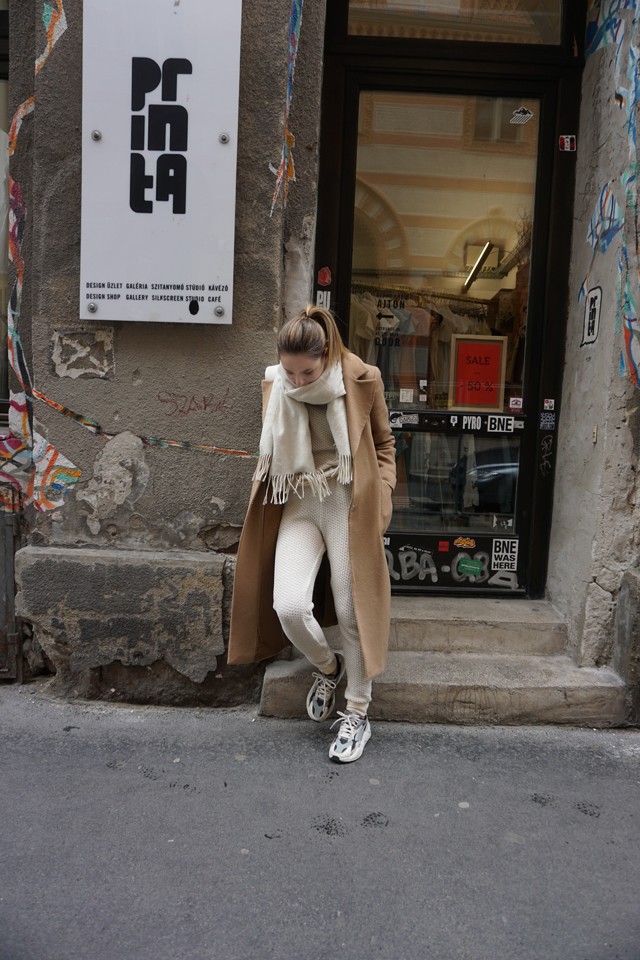 Ez a szett szuperkényelmes, és újrahasznosított pamutból készült