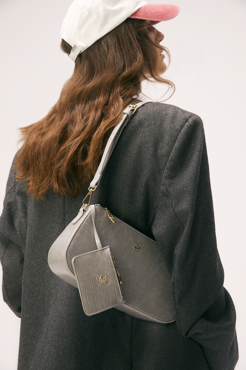 Imádnivalók ezek a kicsi táskák: a szabadság és gondtalanság érzetét keltik