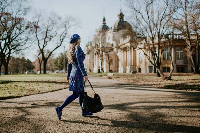 Királykék fürdőzés