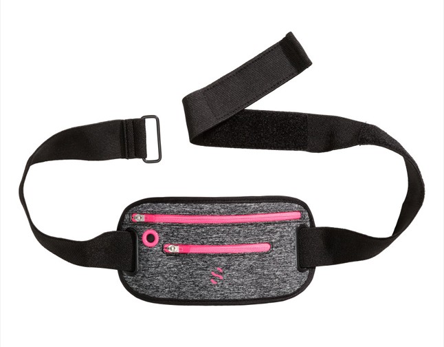 Övtáska H&M 2990 Ft, Glamour-napokon 2392 Ft