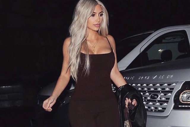 Kim Kardashian pofátlanul lekoppintotta Demi Lovato halloweeni jelmezét!