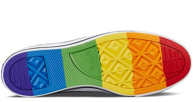 Őrületes lett a Converse Pride kollekció! Ezek a legszebb tornacipők idén!