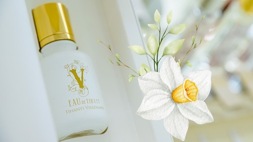 Igazi kincs született: A „Tihanyi Visszhang” lett az idei Anna-bál hivatalos illata