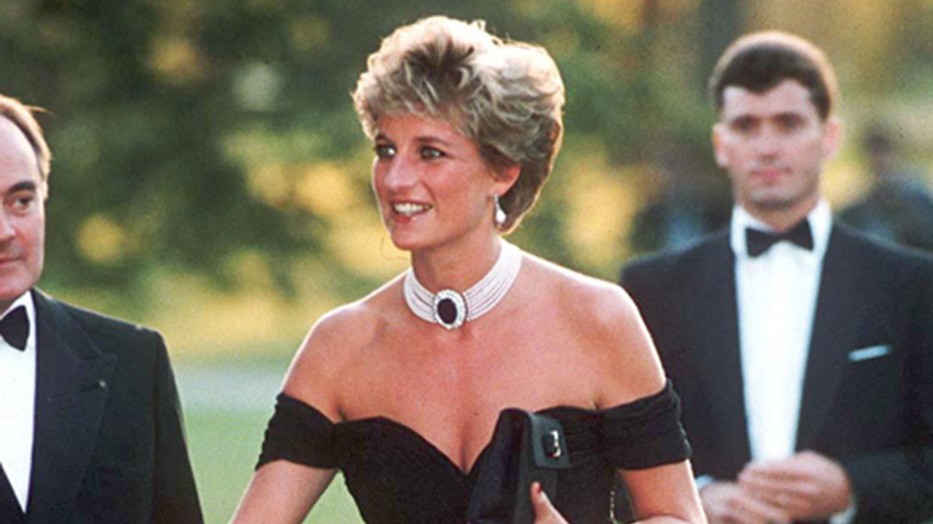 Diana hercegnő merész ruhája azonnal történelmet írt