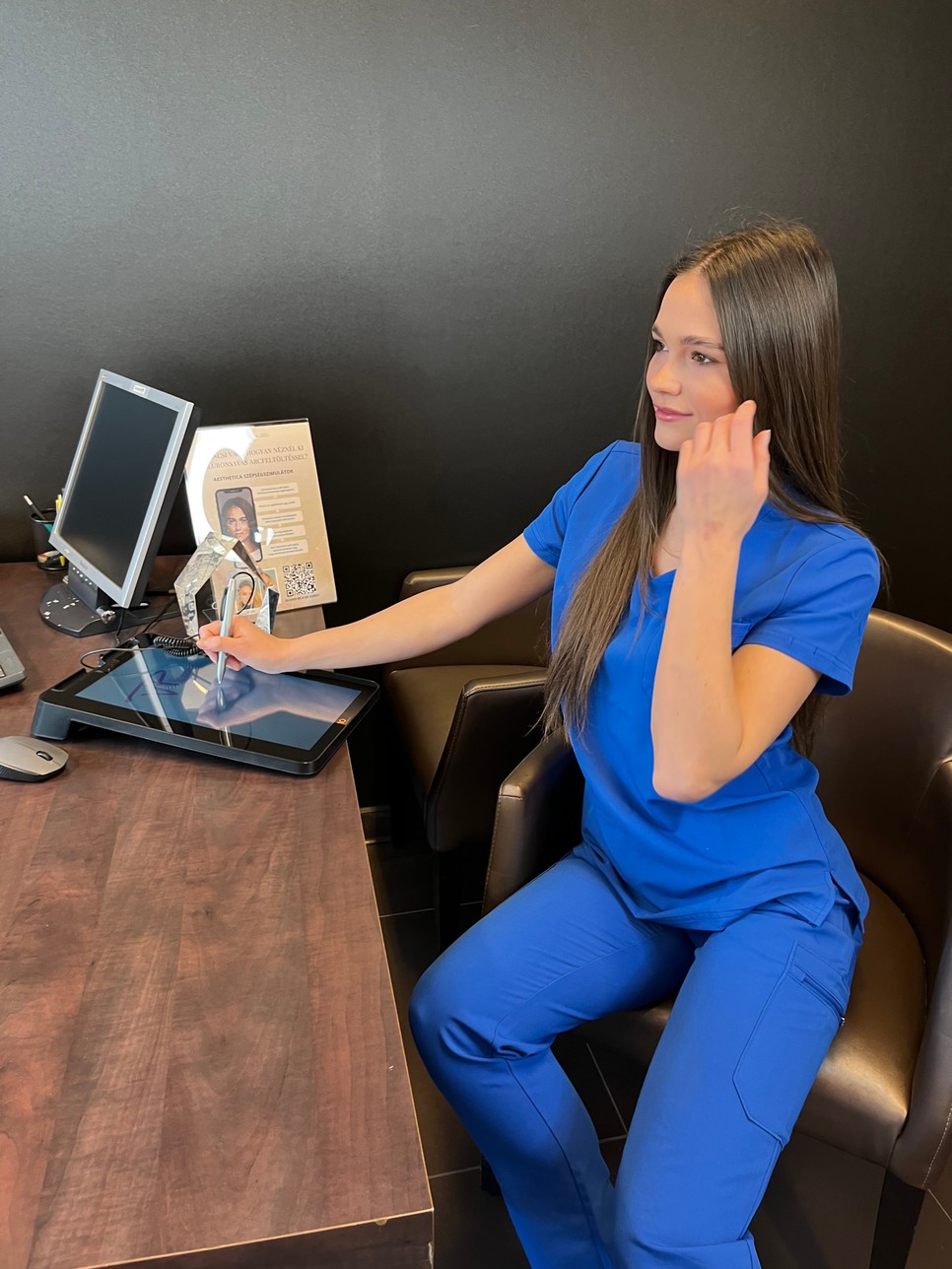 Csupor Olívia, a Miss Balaton 2022 szépségkirálynőjének hétfői szettje