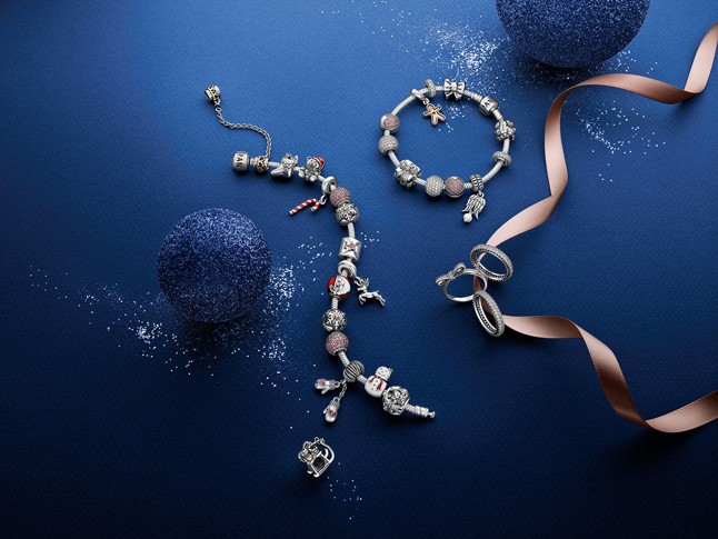 Ezüst karkötő és charmok, masnis gyűrű, cirkóniás gyűrű 10 500 -19 500 Ft, 13 900 Ft, 27 900 Ft