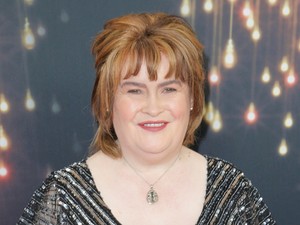 Susan Boyle igazi díva lett, miután platinaszőke hajjal debütált