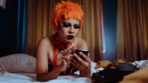 Ki járkál még be a fiókomba? Veszélyt jelent a gyanús Facebook belépés!