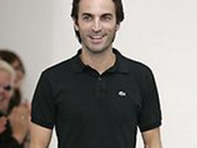 Kristen Stewart divatguruja lelép