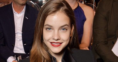 Zseniális szettben divatozott Palvin Barbara Párizsban