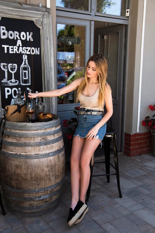 Szemenyei Patrícia egy szuper péntek esti szettet mutat be