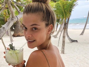 Leonardo DiCaprio kétszeres exe idén még nem viselt ruhát