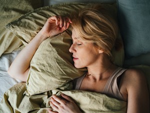 Kiderült a pontos alvásidő, ami segíthet csökkenteni a 2-es típusú cukorbetegség kockázatát