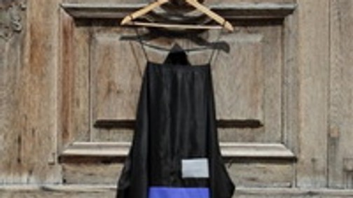 Dizájnerruha fillérekért? Irány a Kiscelli Múzeum aukciója