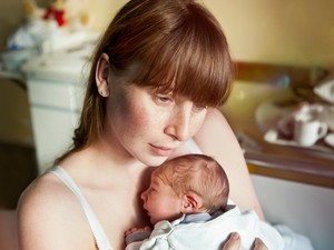 Magányosak a magyar édesanyák, ezen változtatna az Önfejlesztő Anyák Közössége