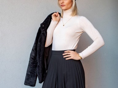 Fodor Csenge ma egy igazán klasszikus szettet mutat be: minden darabja időtálló