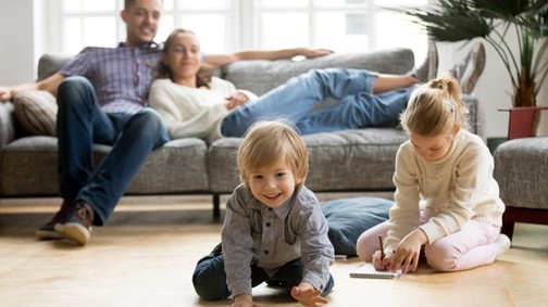 Érdekel, hogyan zajlik az örökbefogadás? Akkor ezt a dokumentumfilmet látnod kell