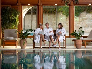 A tökéletes hétvégi program: testi-lelki feltöltődés a NaturMed Hotel Carbonában