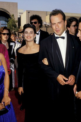 1987-ben már leendő férje, Bruce Willis oldalán tűnt fel az Emmy-díjátadó vörös szőnyegén. 