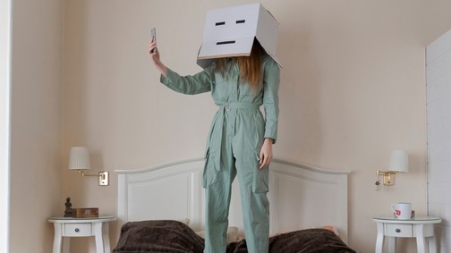 8 mindennapi szokás, ami észrevétlenül felemészti az idegrendszered