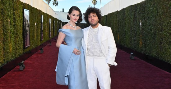 Megérkezett az összes fotó Selena Gomez és Benny Blanco esküvőjéről, a lélegzetünk is eláll