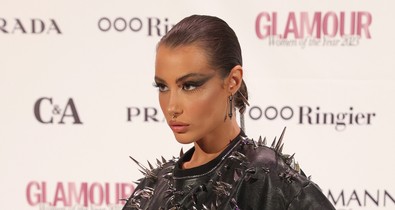 Tóth Andi Marics Peti pólójában jött a GLAMOUR Women of the Year gálára