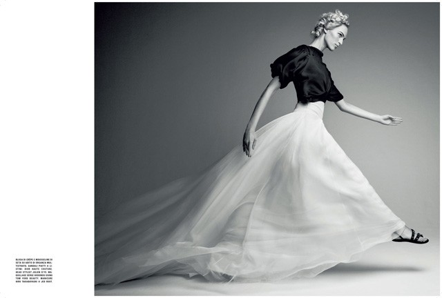 axente vanessa, vogue, olasz vogue, divatanyag, fotósorozat, attractive, patrick demarchelier