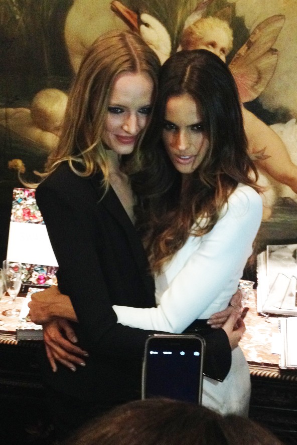 Topmodellek, legendák, csillogás - Így ünnepelt a Swarovski Párizsban