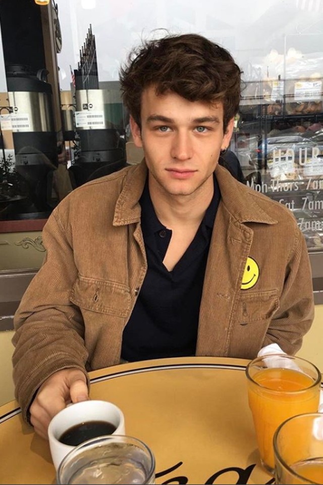 Most már hivatalos: együtt Sam Smith és a 13 Reasons Why szépfiúja!