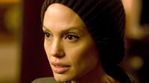 Bánatában éhezik Angelina