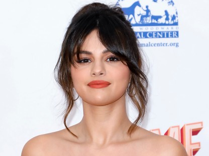 Szinte felismerhetetlen, de eszméletlen jó Selena Gomez új frizurája