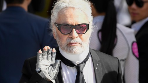 Karl Lagerfeldnek nem lesz temetése, de a búcsúja így is könnyfakasztó