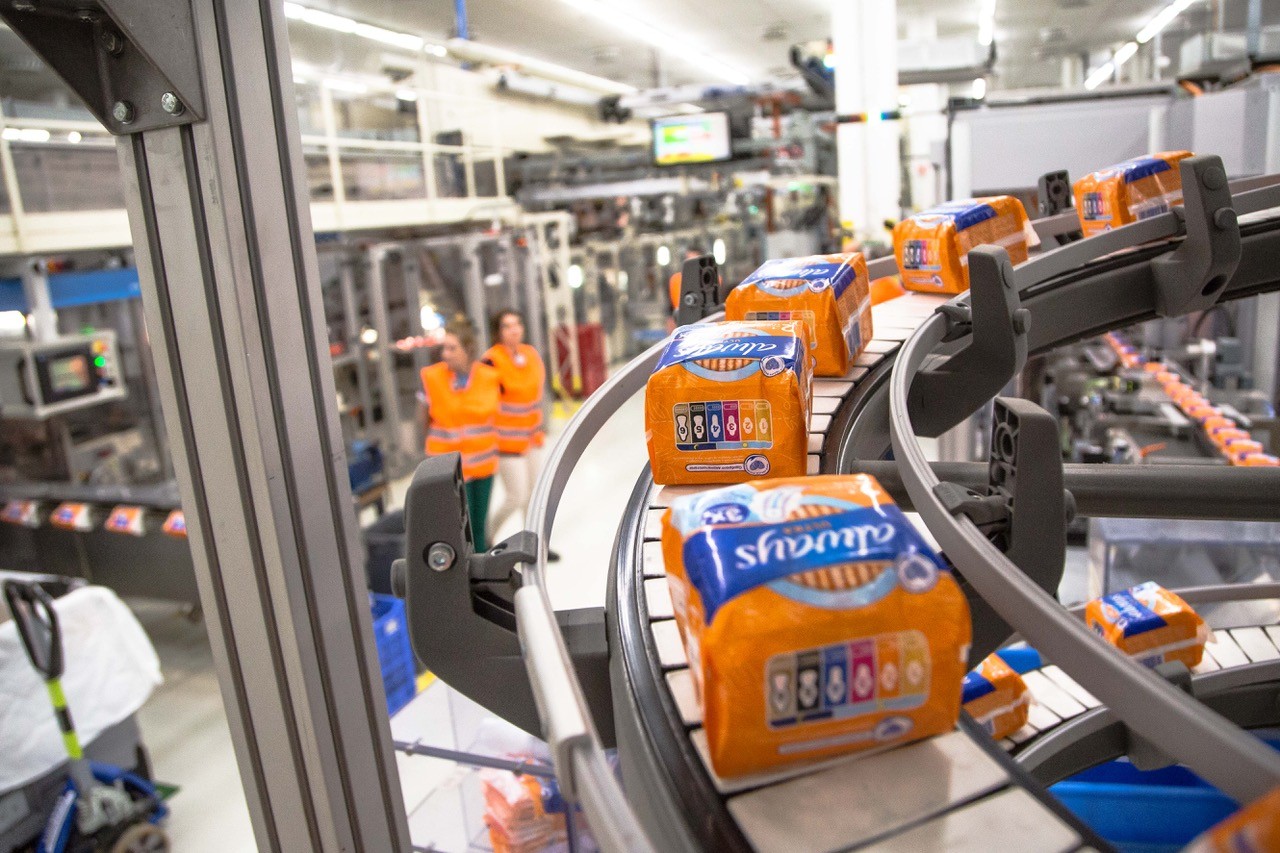 Gyárlátogatás a P&G menstruációs eszközöket gyártó csömöri üzemében