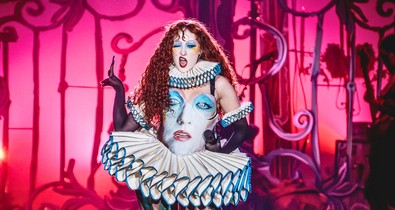 6 napig készült Chapell Roan Szigeten viselt ruhakölteménye, aminek nagyon különleges története van