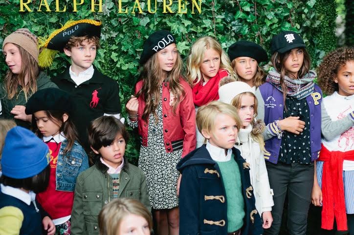 &#8203;A 2015-ös trendet bemutató show-n természetesen készült egy csoport kép is a modellekről