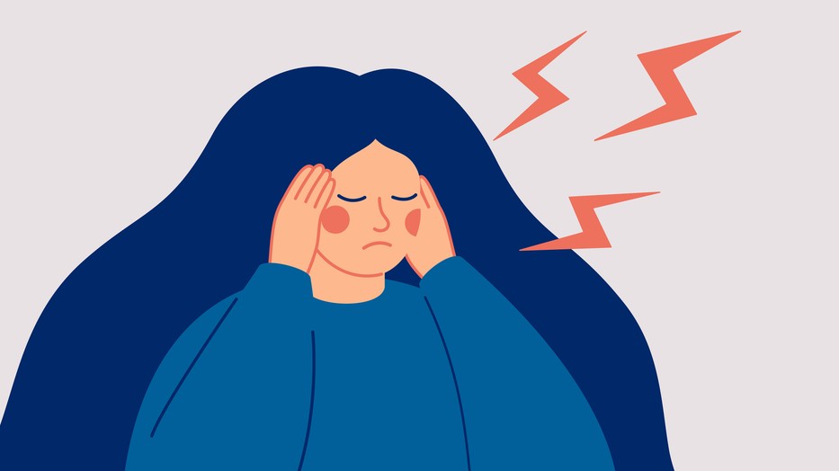 A fejfájás önmagában általában teljesen ártalmatlan, de nem akkor, ha például szemfájdalom is társul mellé