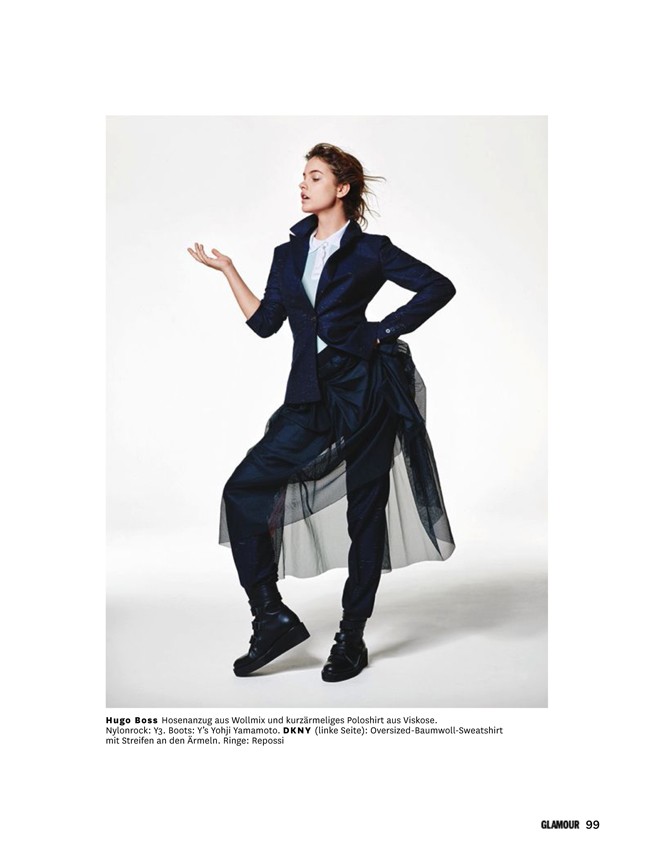 GLAM-kedvenc: Palvin Barbi