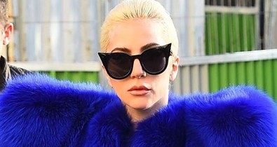 Lady Gaga a legszexibb ruháját most vette fel