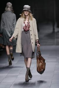 A 2009-2010-es őszi-téli kollekcióból.