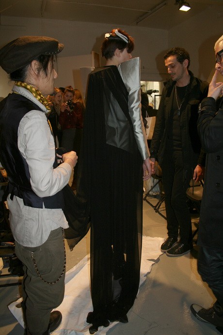 Így néz ki egy ruhapróba