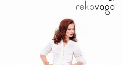 Dobó Kata REKAVAGO cipőkhöz adta az arcát és lábát