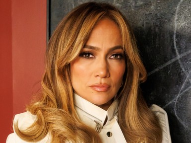 Így néz ki Jennifer Lopez arca smink nélkül: őszinte szelfijét imádják a rajongók