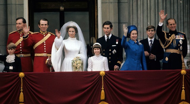 24 évesen az első esküvőjén! 