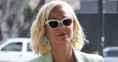 Katy Perry kihallgatásra ment, és olyan vagány volt, hogy csak lesünk