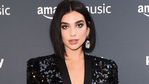 Meghökkentő Dua Lipa új hajszíne